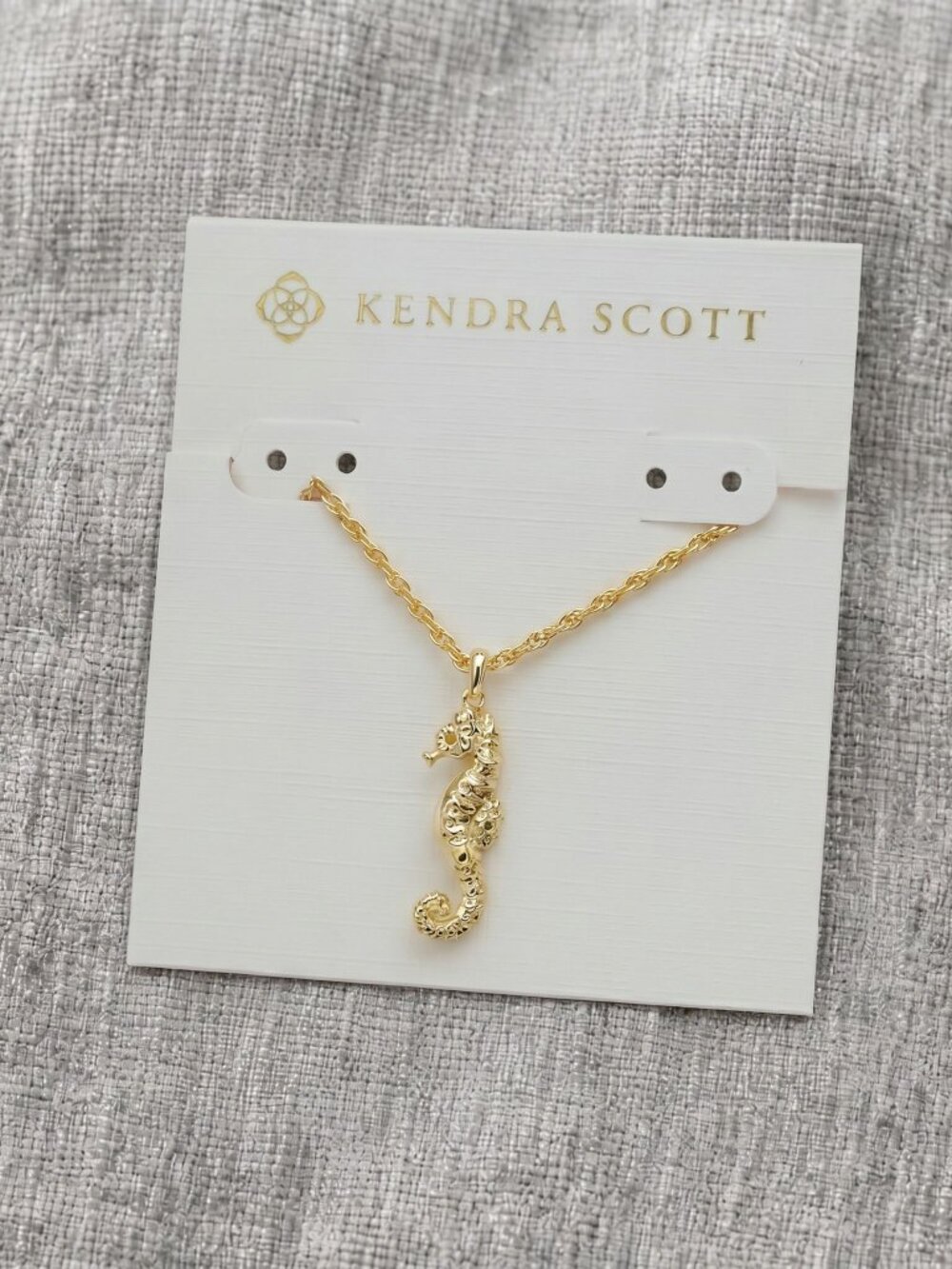 Kendra Scott Seahorse Gold Short Pendant Necklace